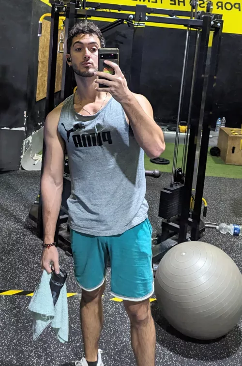 Hi everyone 👋🏻