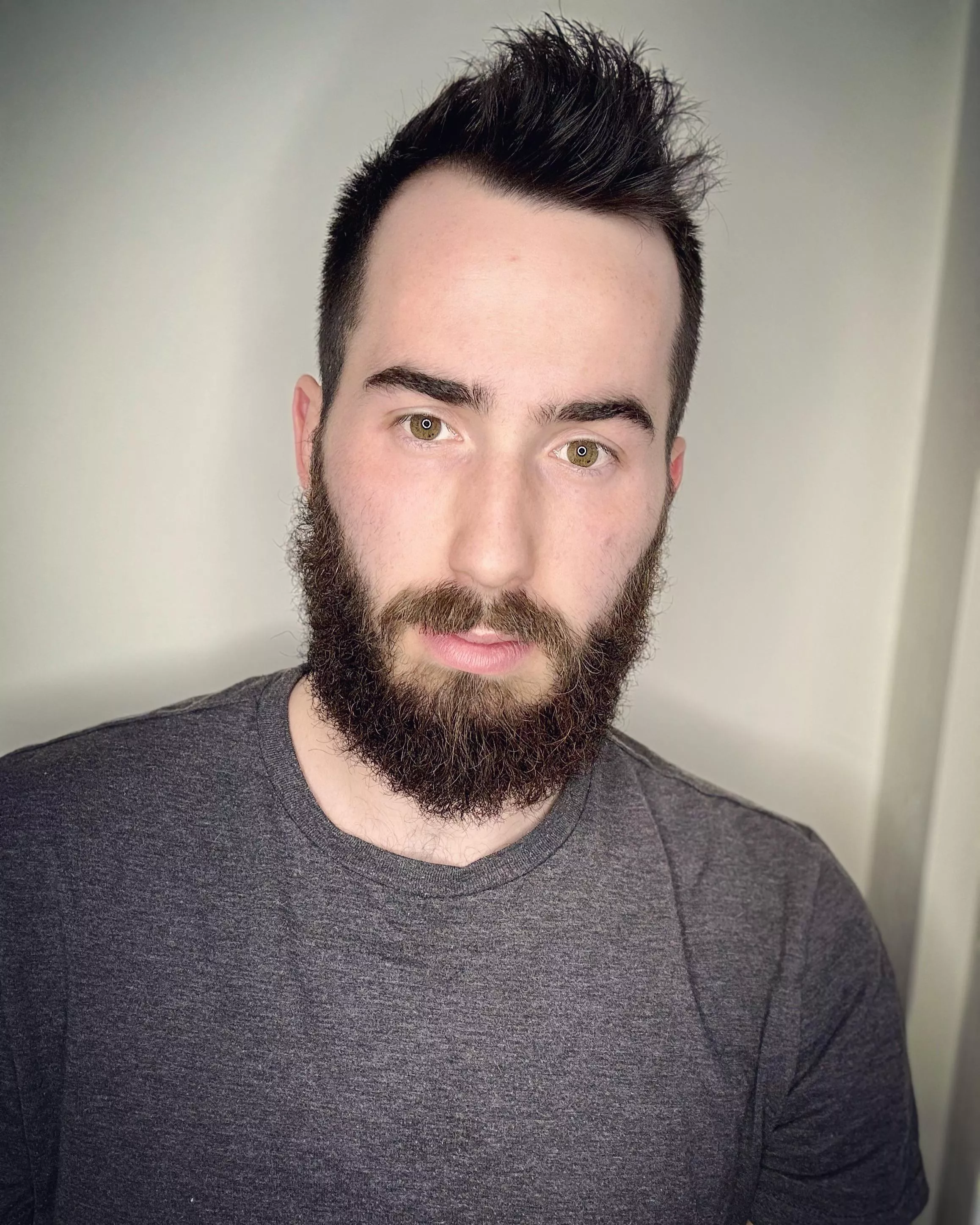 I need more gamer friends:) bg3?