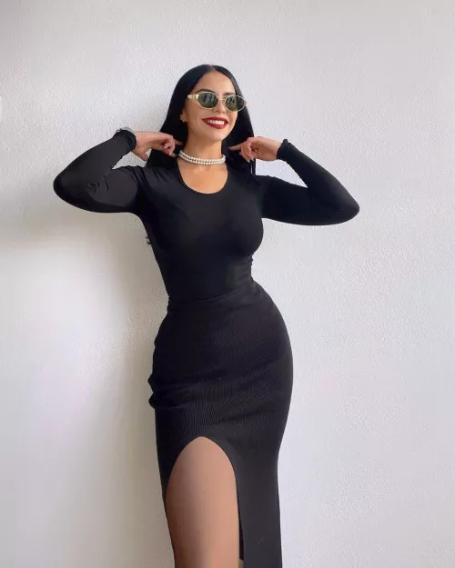 Melly and her big tits