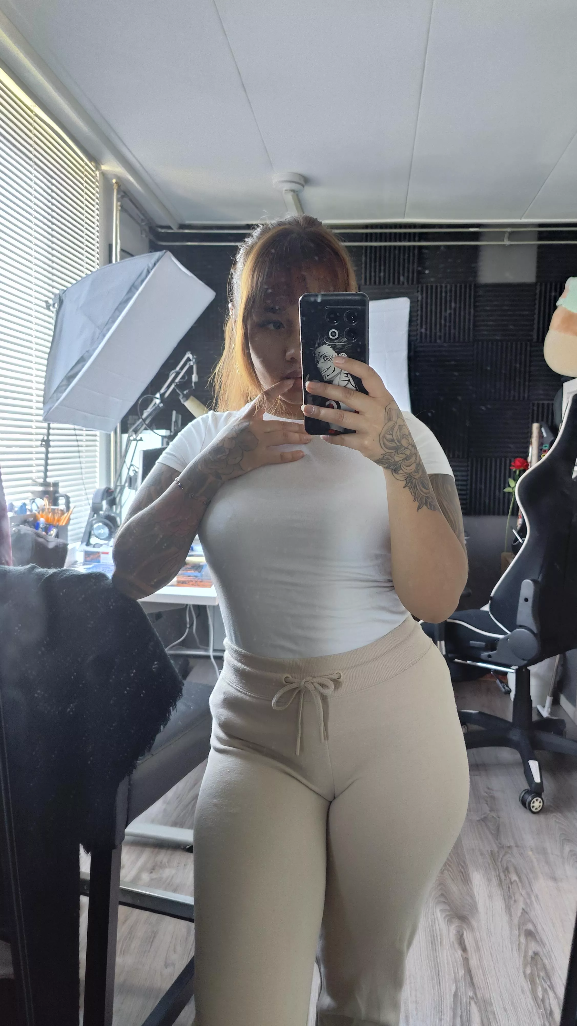 My outfit for plant shopping today!