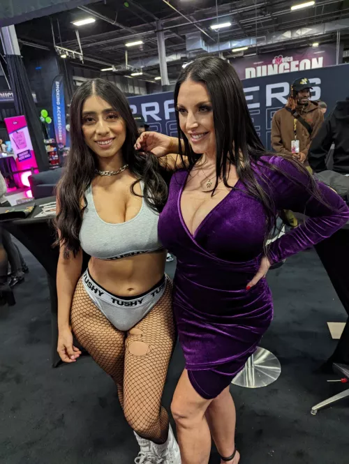 Who will end higher in the rankings at the end of their carrers? 