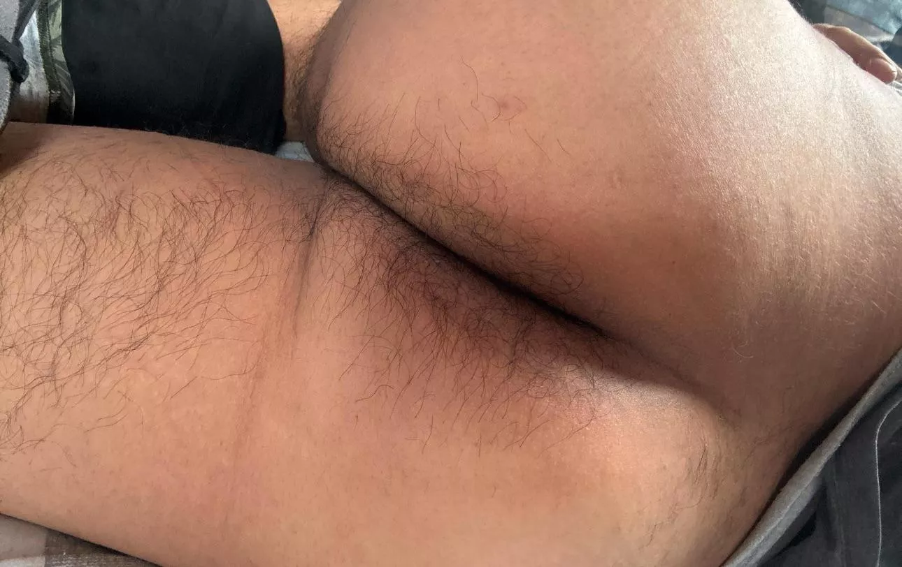 22. Just a cum slut waiting to get used