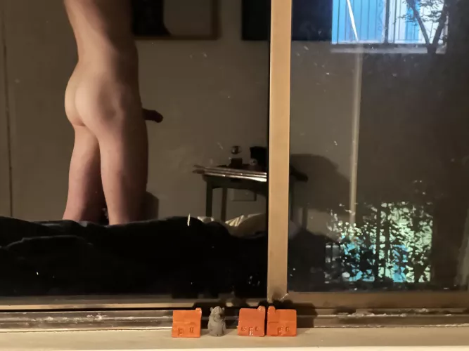 22 - Using the window reflection is a dangerous game hahaah