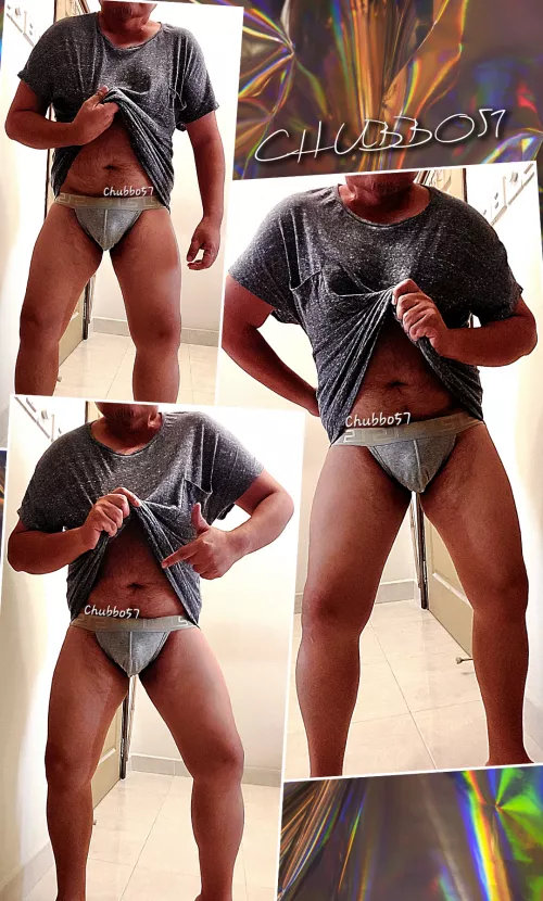 A year closer to 50 next month, and can't imagine I'm gonna hit mid-century soon. Refuse to act my age as well. Ah well 🤔🧓🏽🩶👴🏽😜