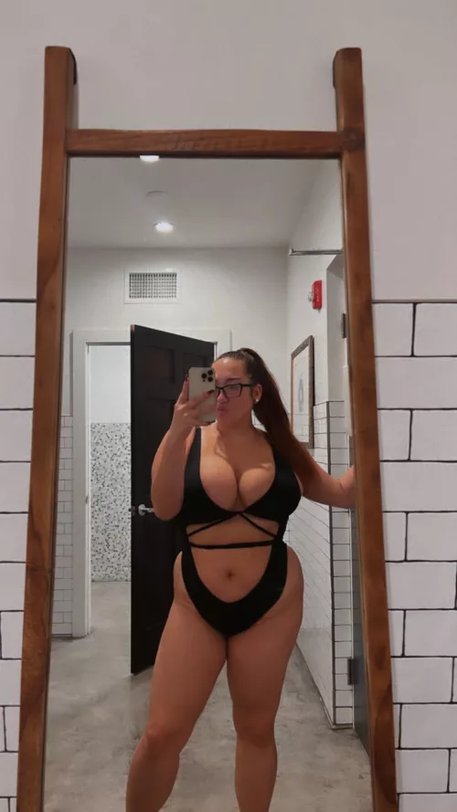 Can I be your chubby slut