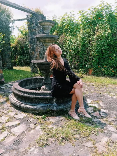 Do I look classy in black too?