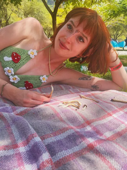 Hairy hippie reporting for duty! 