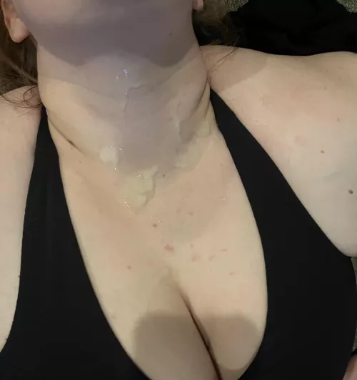 Huge load for her huge tits