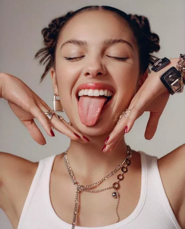 I cannot take Olivia Rodrigo out of my dirty mind. Let's goon for her!