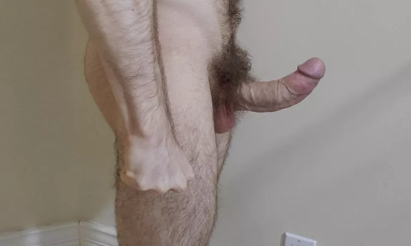 I recently trimmed, and now I kinda miss my bush. Should I grow it out like this again? What do you bros think?