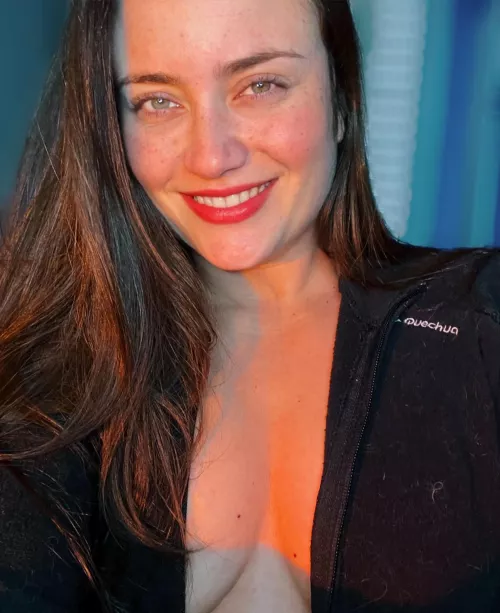 No bra, no panties,  no problem 