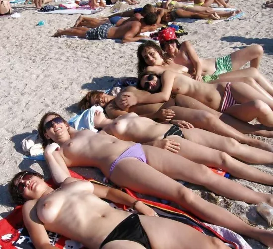 They’re ok with you taking a photo i guess