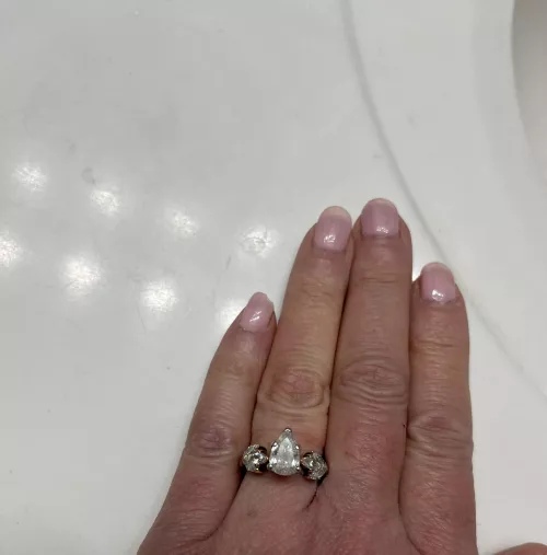 Wife wants to see her ring covered in another man’s load. Anyone want to show her what that would look like?
