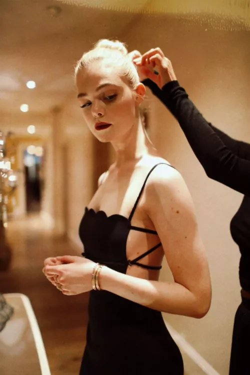 Elle Fanning is so beautiful