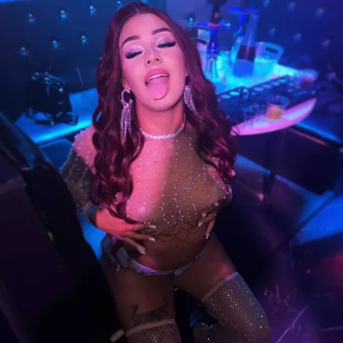 F me in the club bathroom