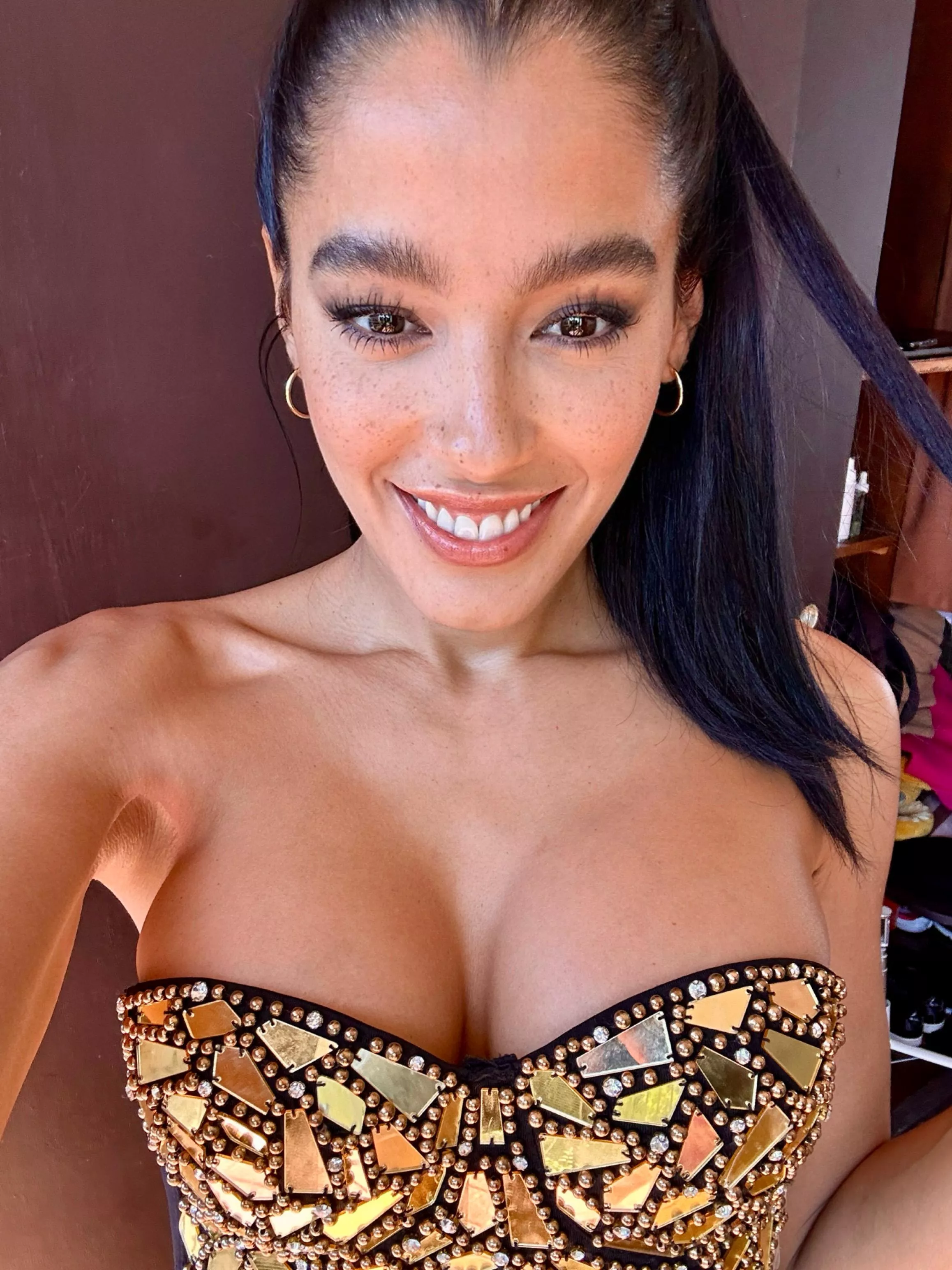 i love my cleavage in a corset