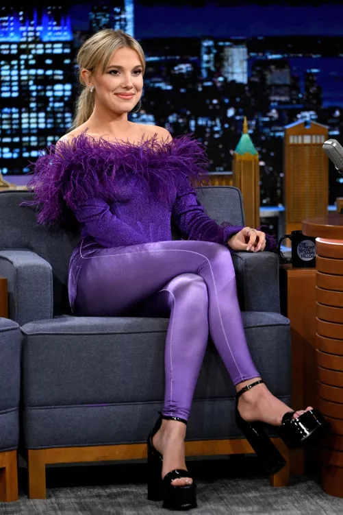 Let’s get bi for Millie Bobby Brown and Elizabeth Olsen