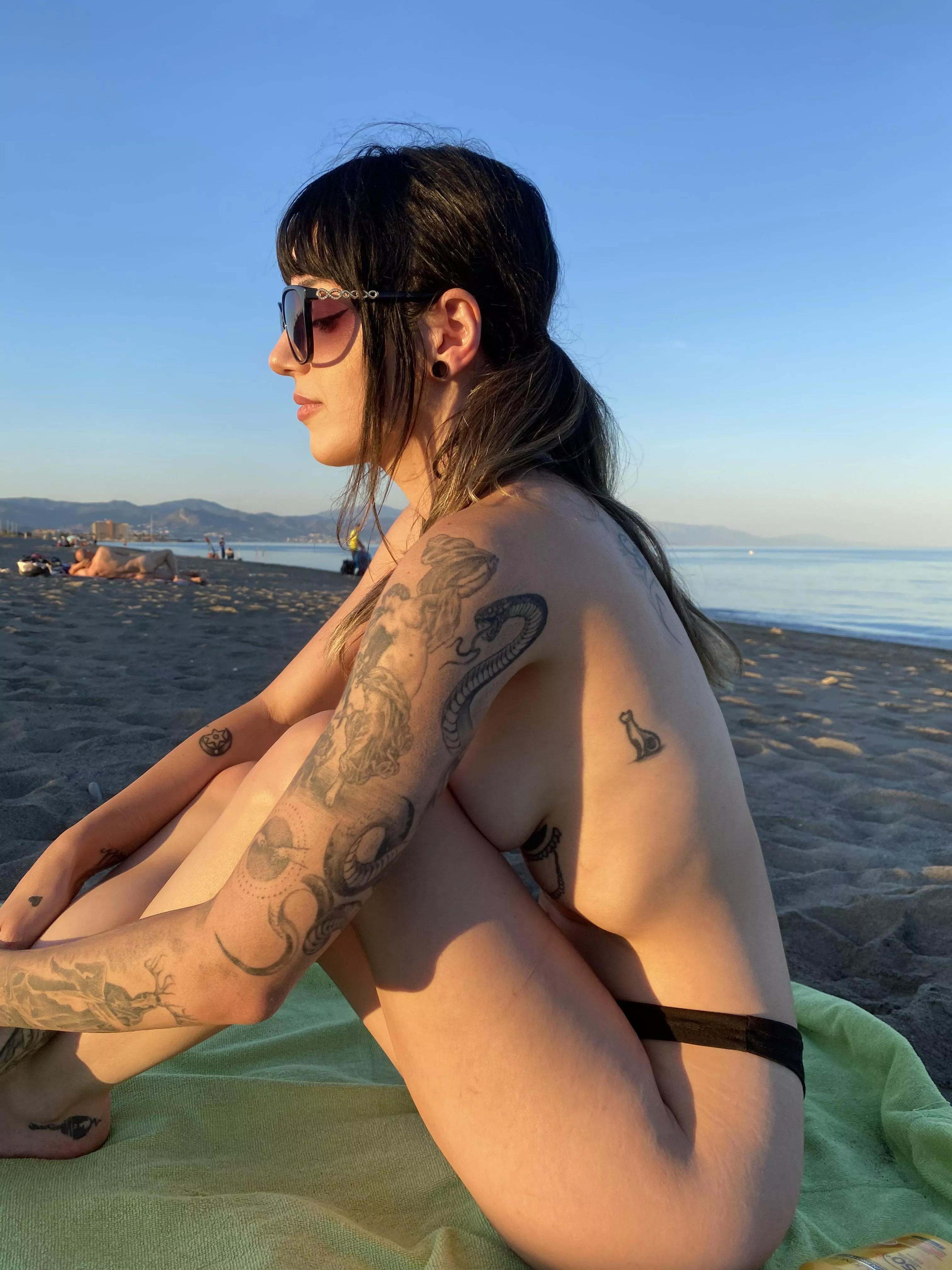 My little body looks so damn hot here