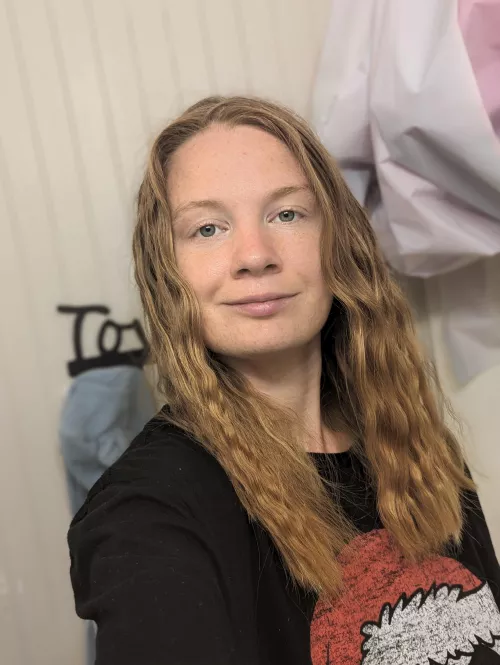 Playful little ginger🎮 [F27]