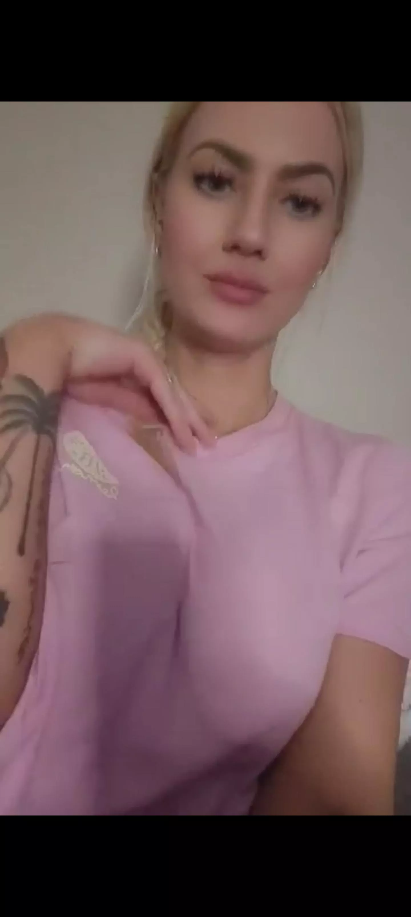 Can you tell from the shirt I'm not wearing a bra 