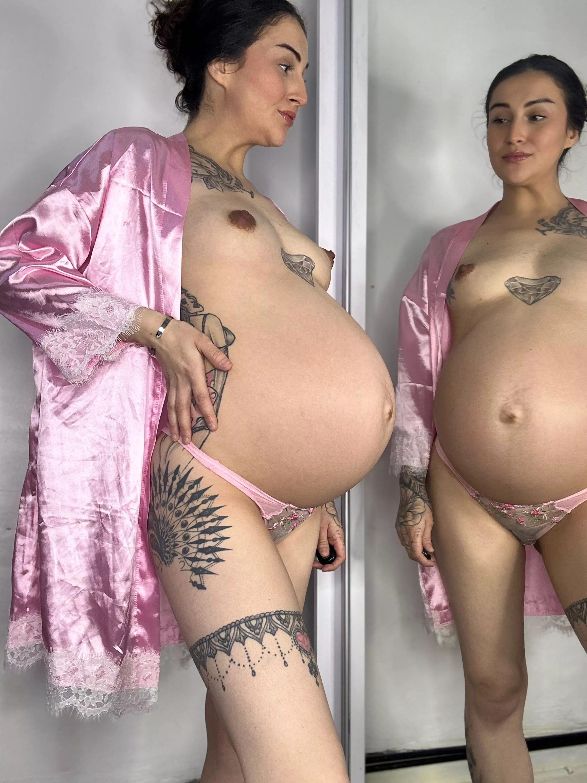 Cum join the fun on my page. Pre pregnancy, pregnancy, B/G, solo and custom content available! 🥰 link in comments