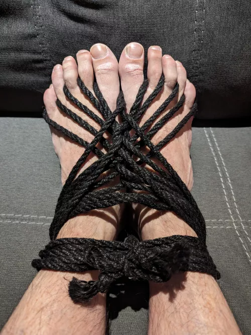 Decorative foot binding