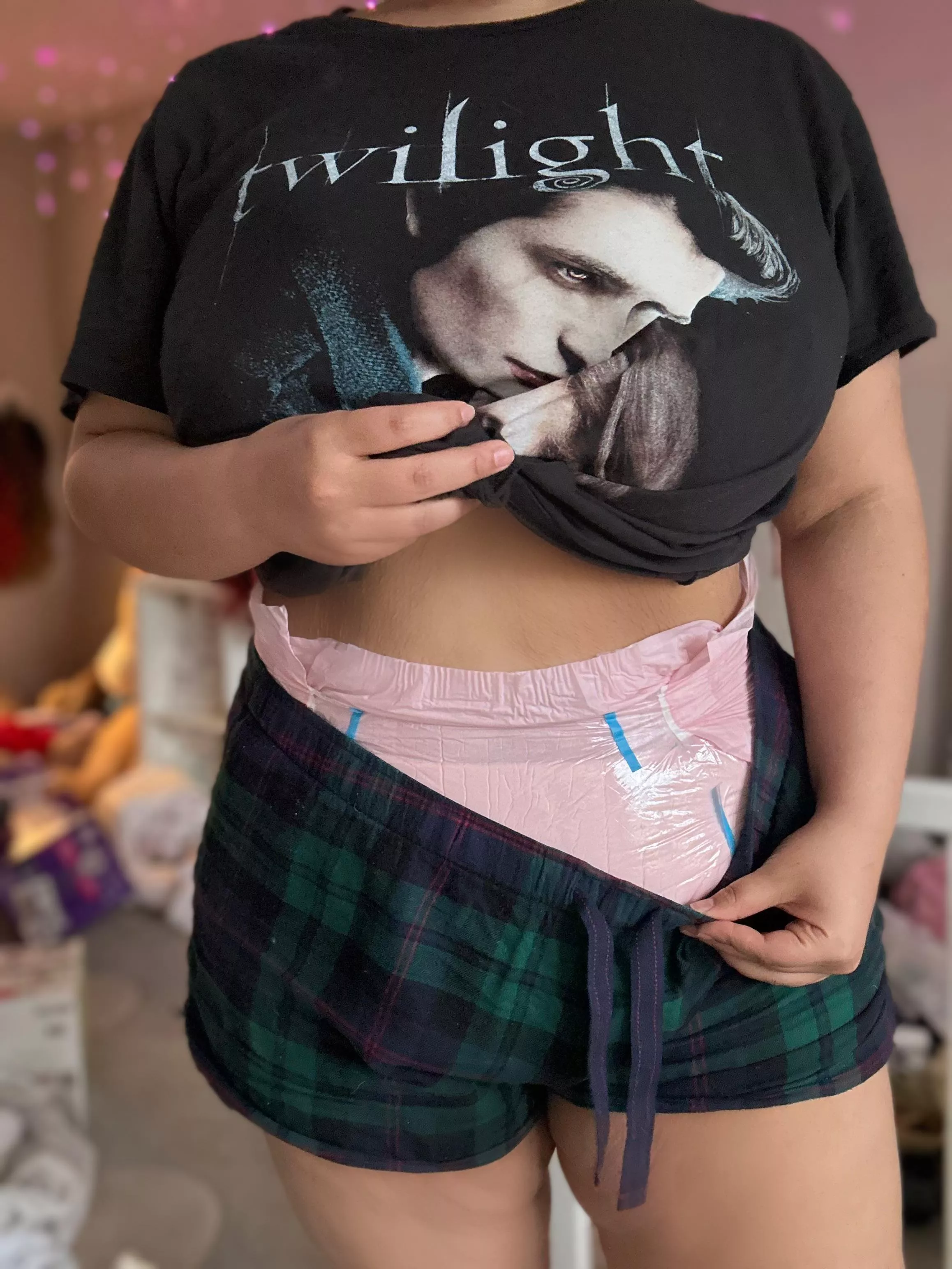 Feeling cozy while I’m sick 🤒 ❤️