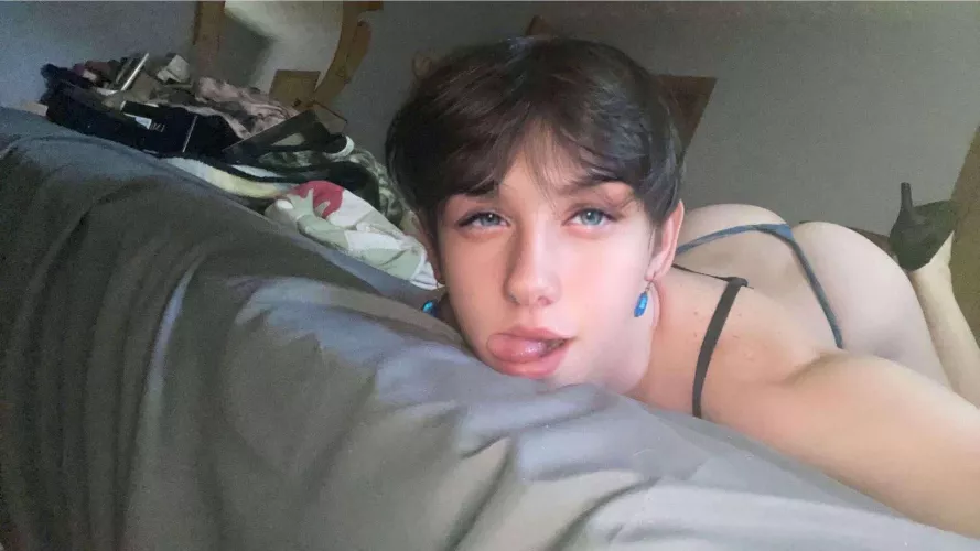 I never kissed a girl so I became one…