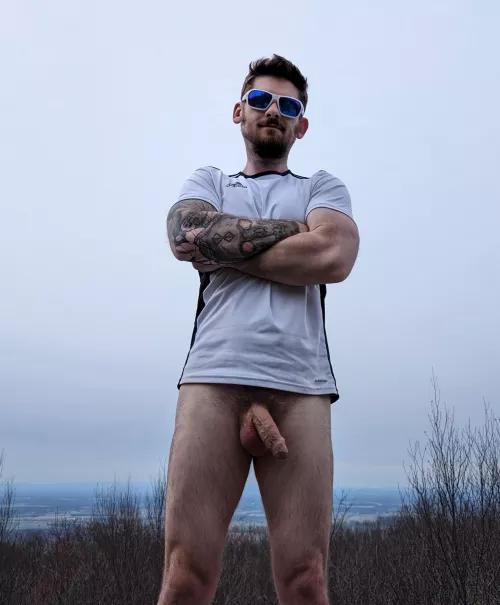 Meeting a bro on the trail like 