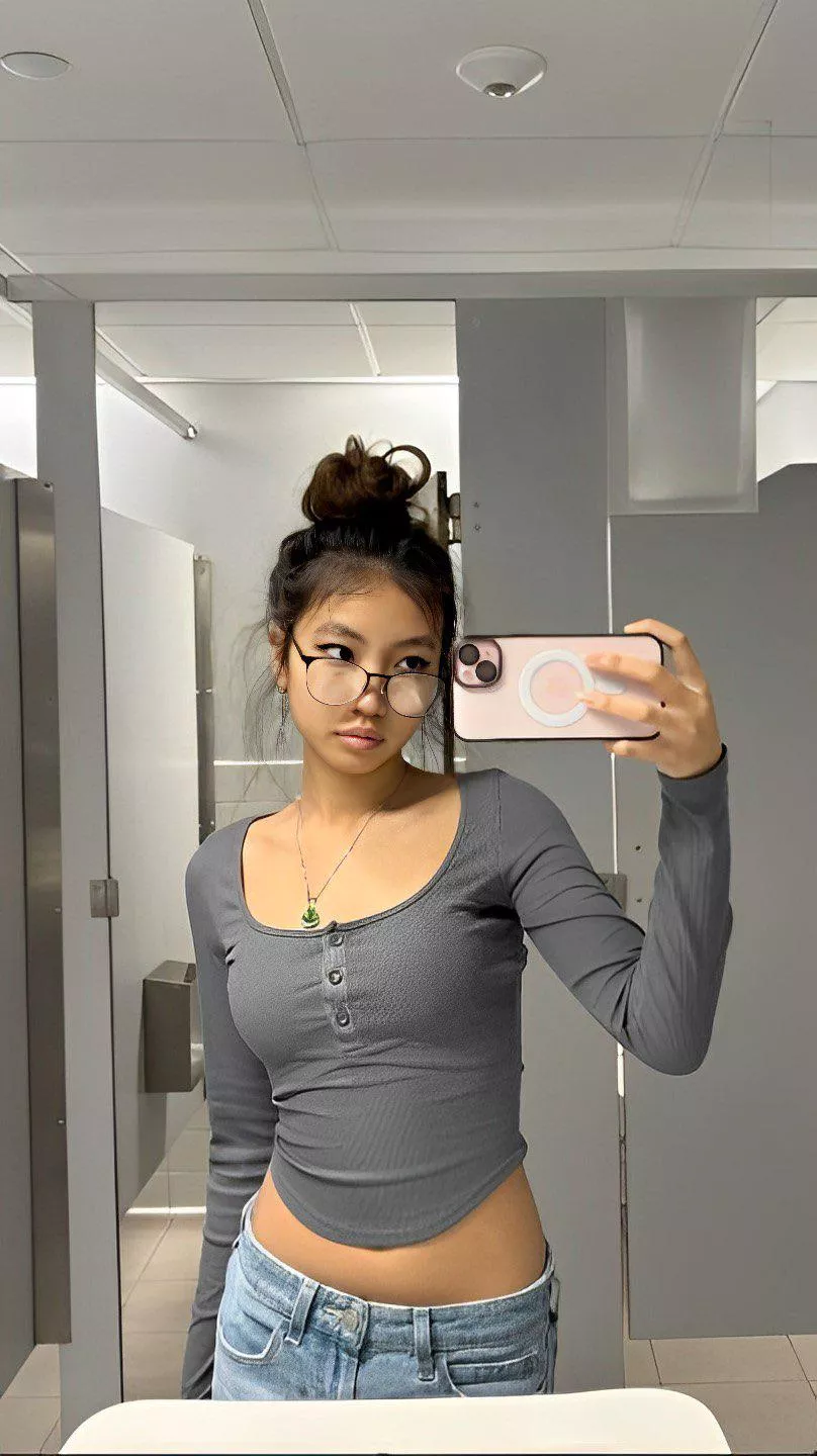 Obligatory bathroom selfie