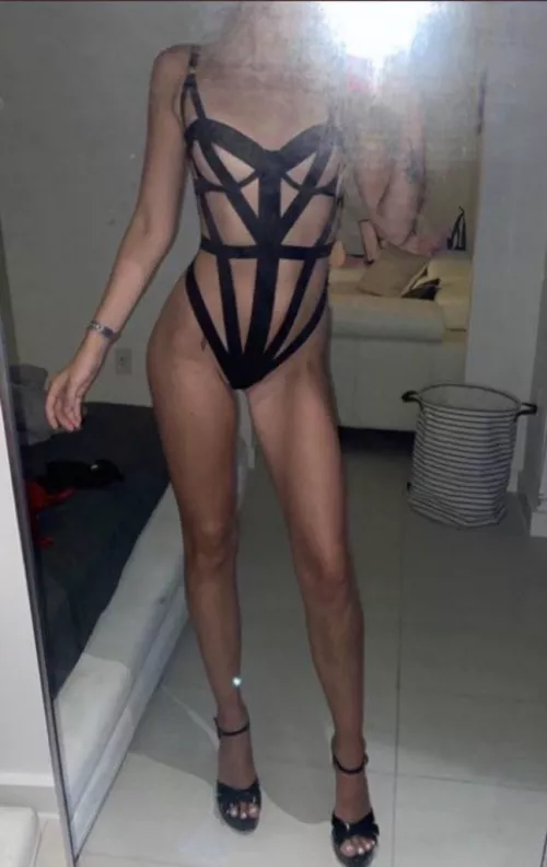 one of my fave bodysuits 🤭