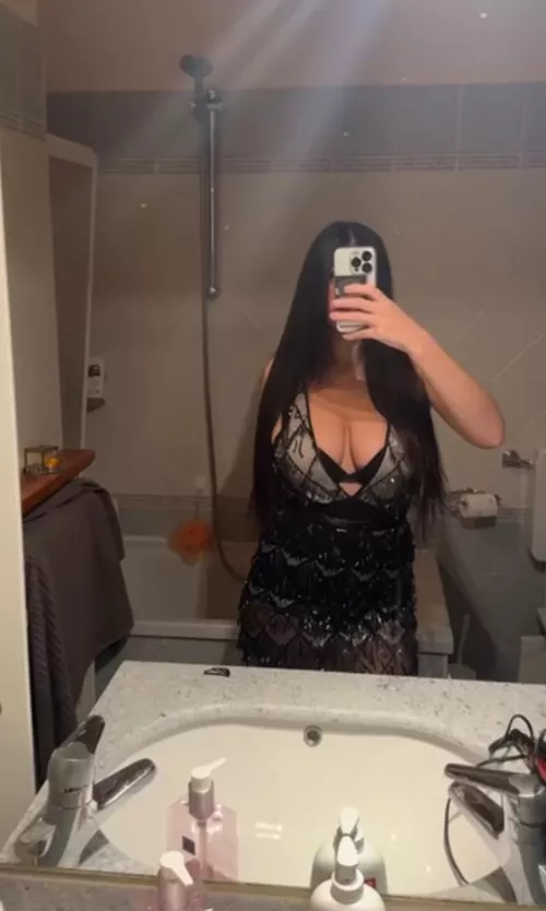 Will daddy be happy if i send him this picture?