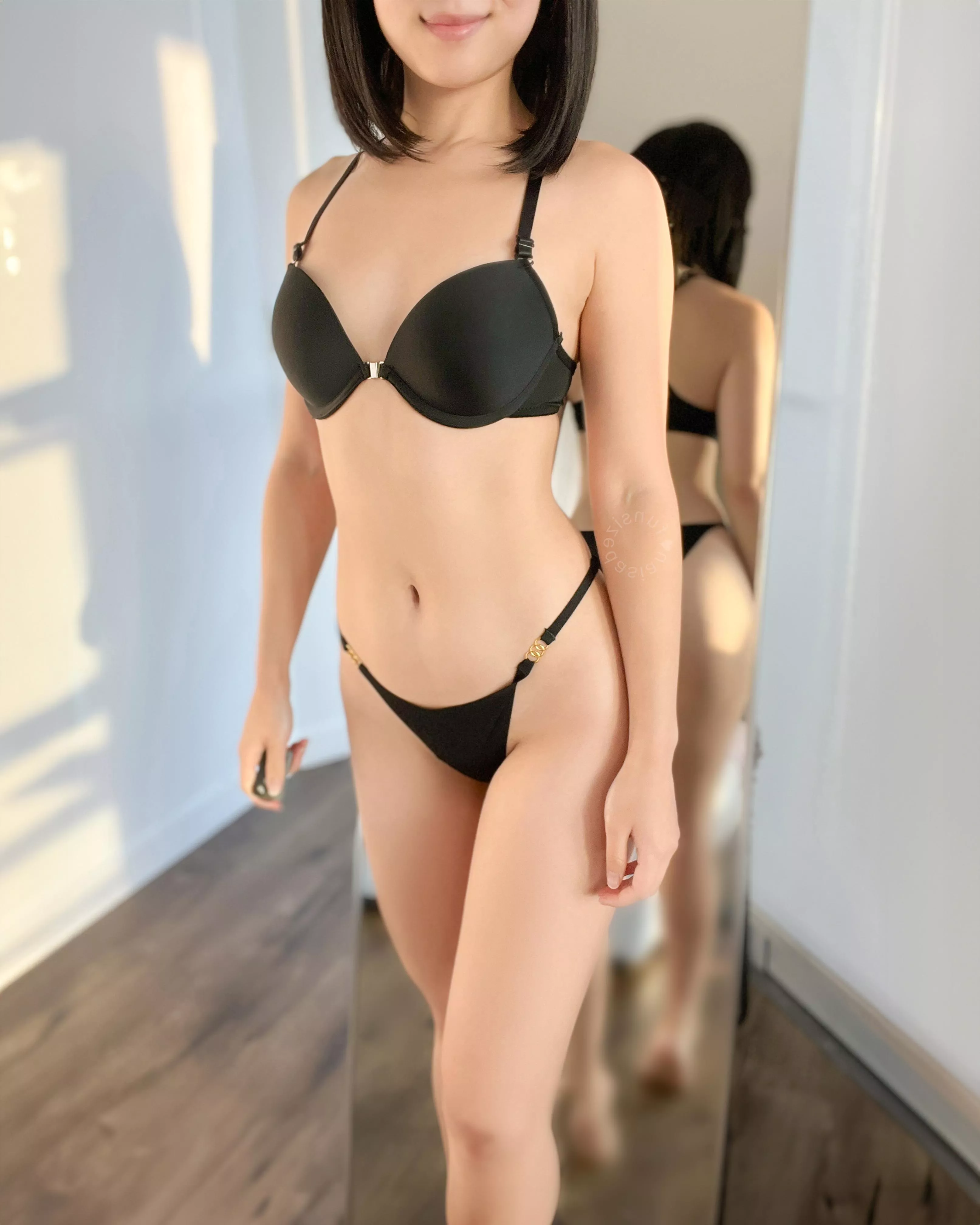 Wishing you a happy International Women's Day! (f)