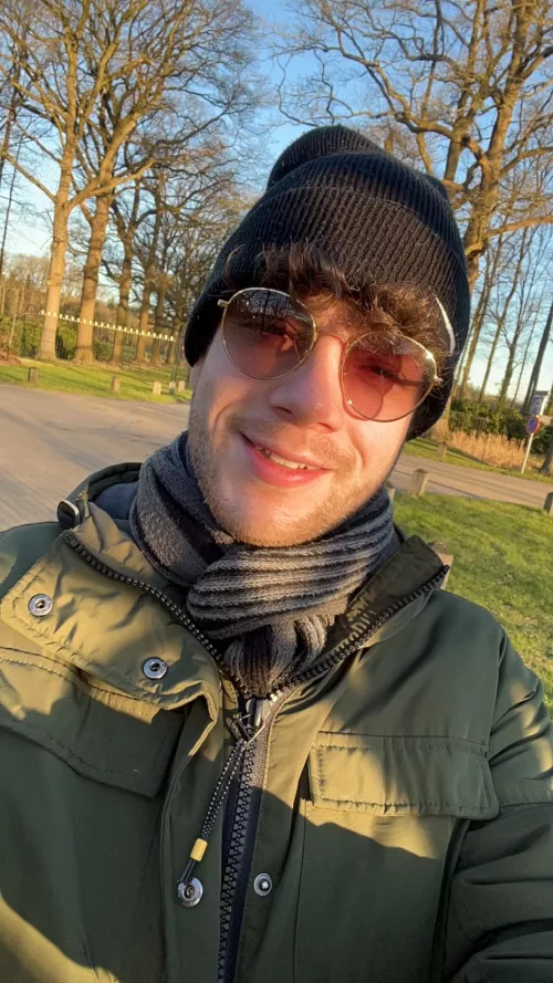 Finally the sun is back! I missed it, we had a long period of rain. How are you doing?