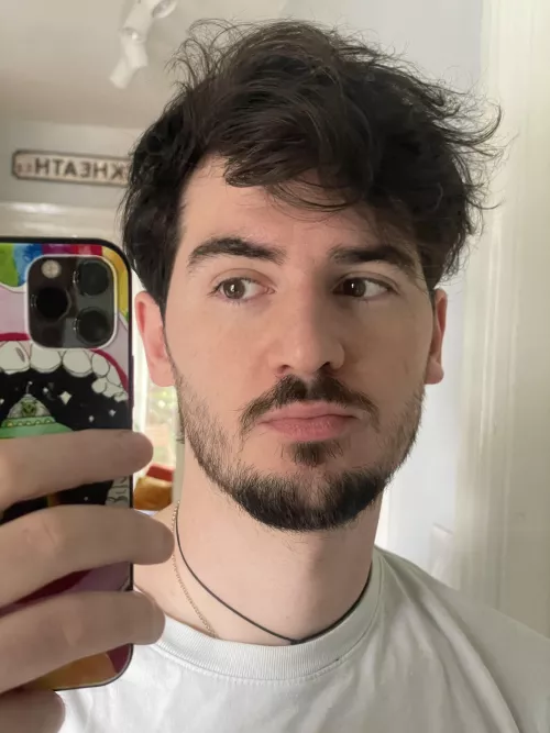 Hi bros 👋 decided to give it a cut eventually 💇 