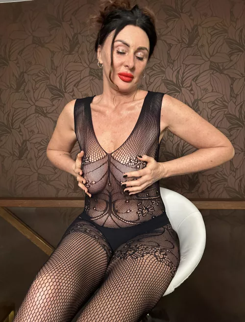 Horny kitty Perfect wife for u daddy