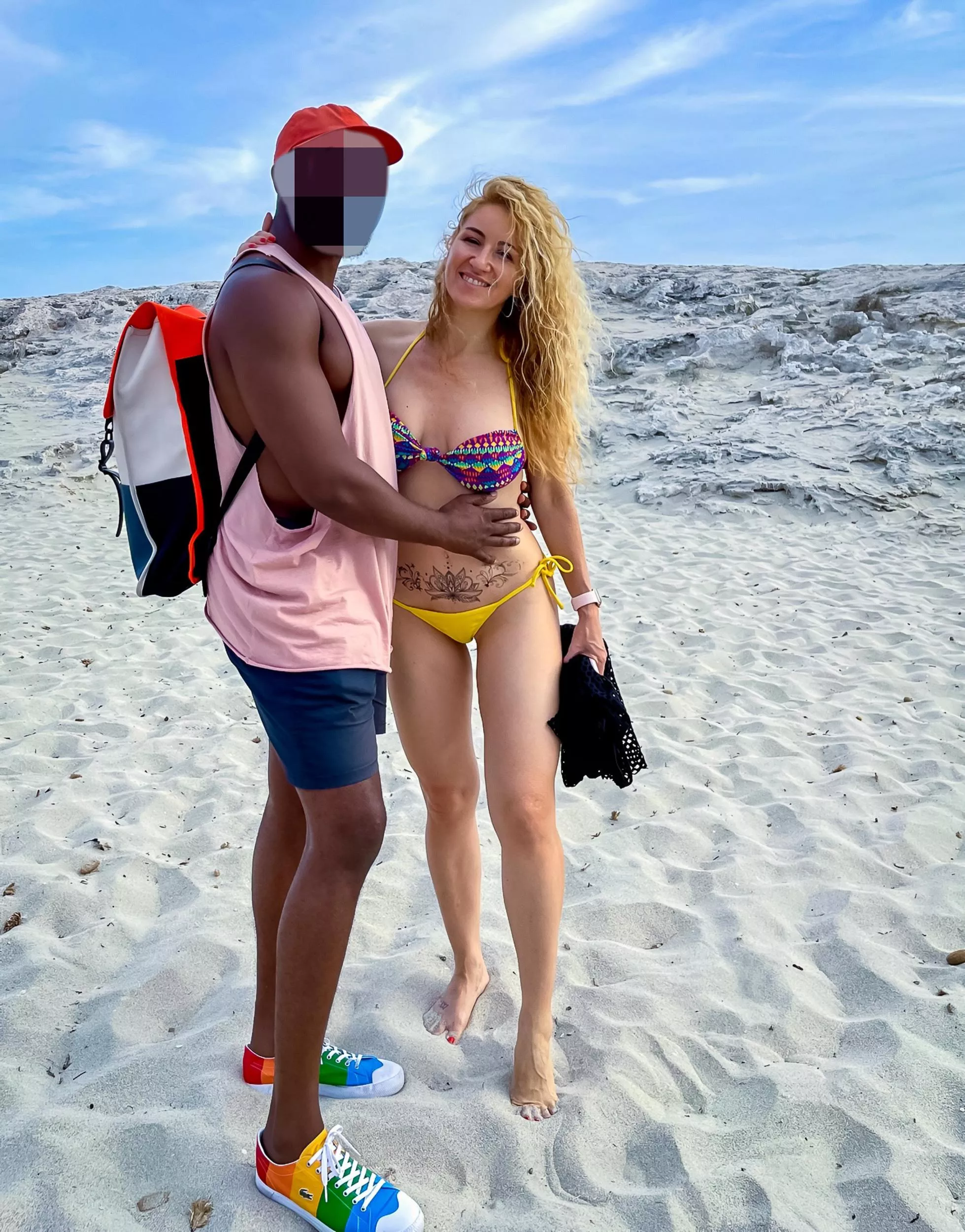 I love walking around with my lover in public humiliating my Cuck ♠️🤘