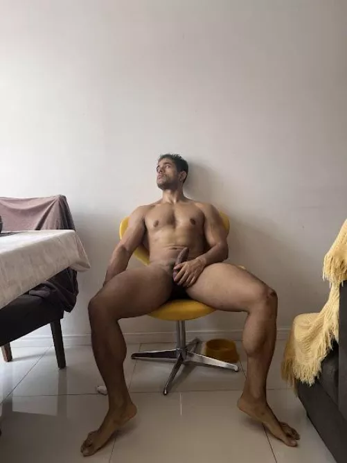 I'm your roommate and you catch me like this... what do you do?