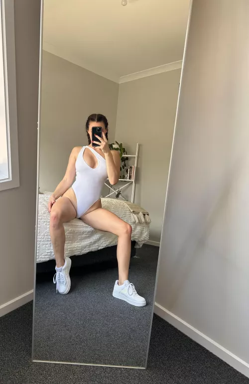 Rate this bodysuit 🤍