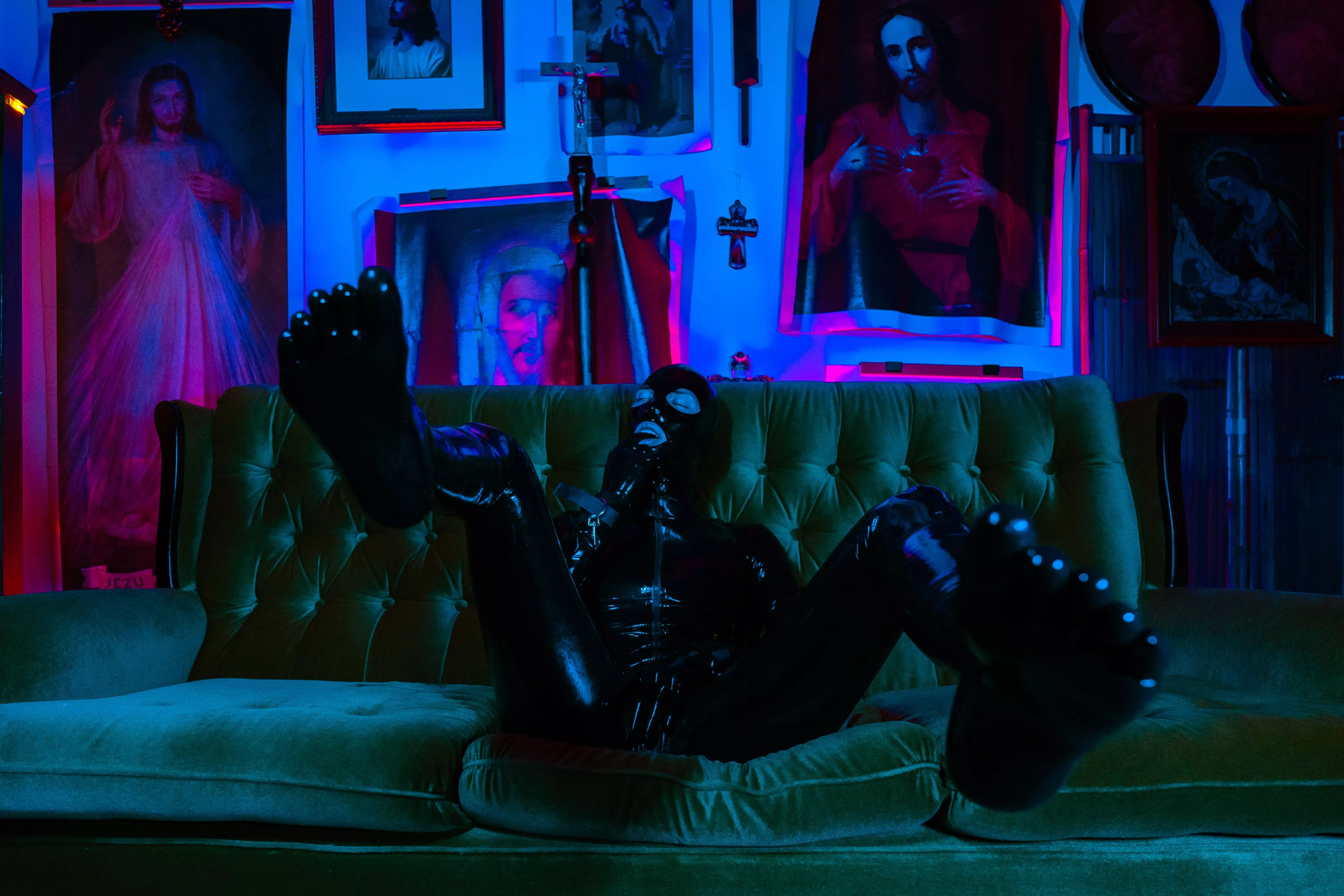 Rubber toe socks make all the difference in full rubber