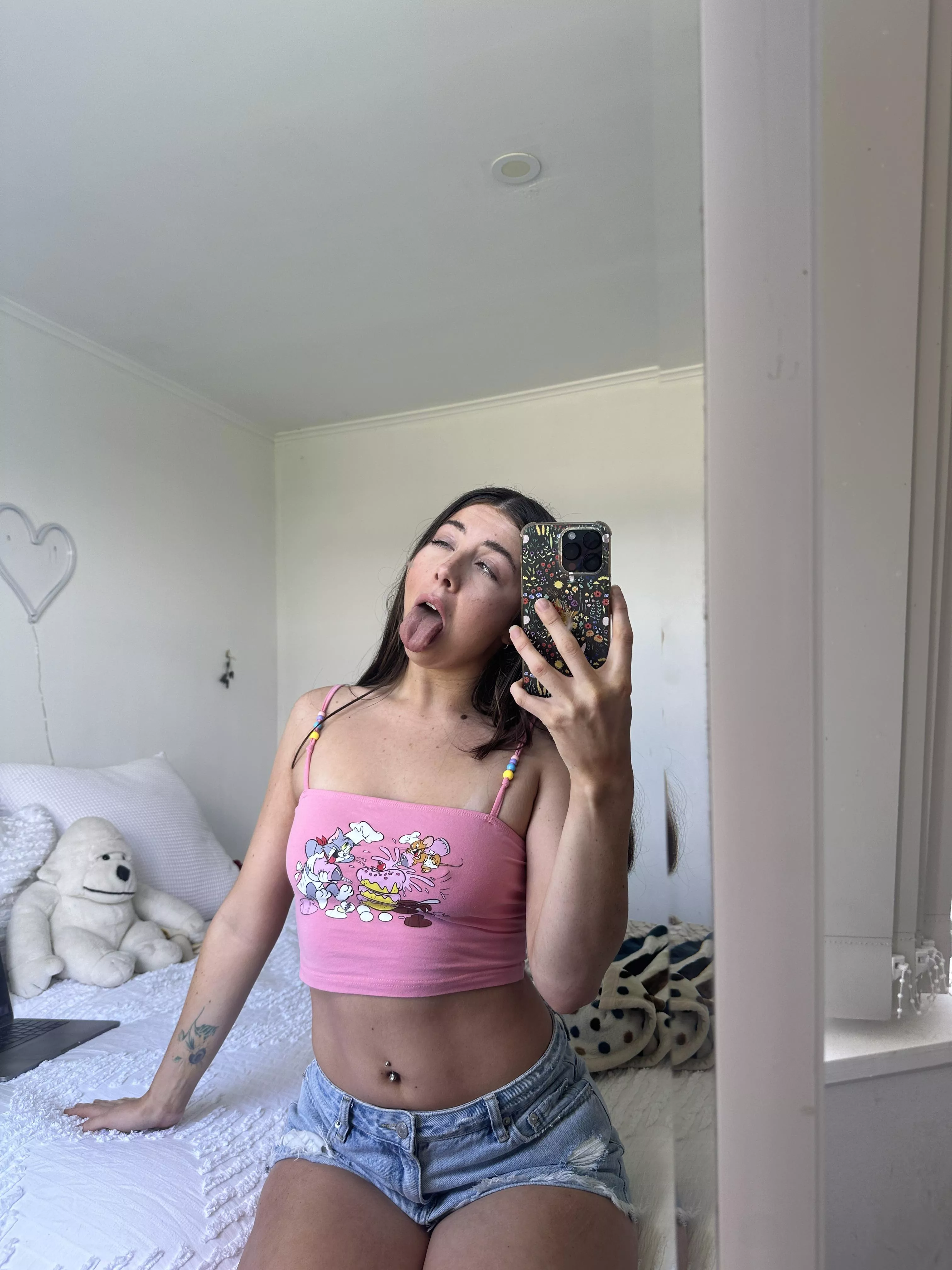 Would you bust your load on my face?