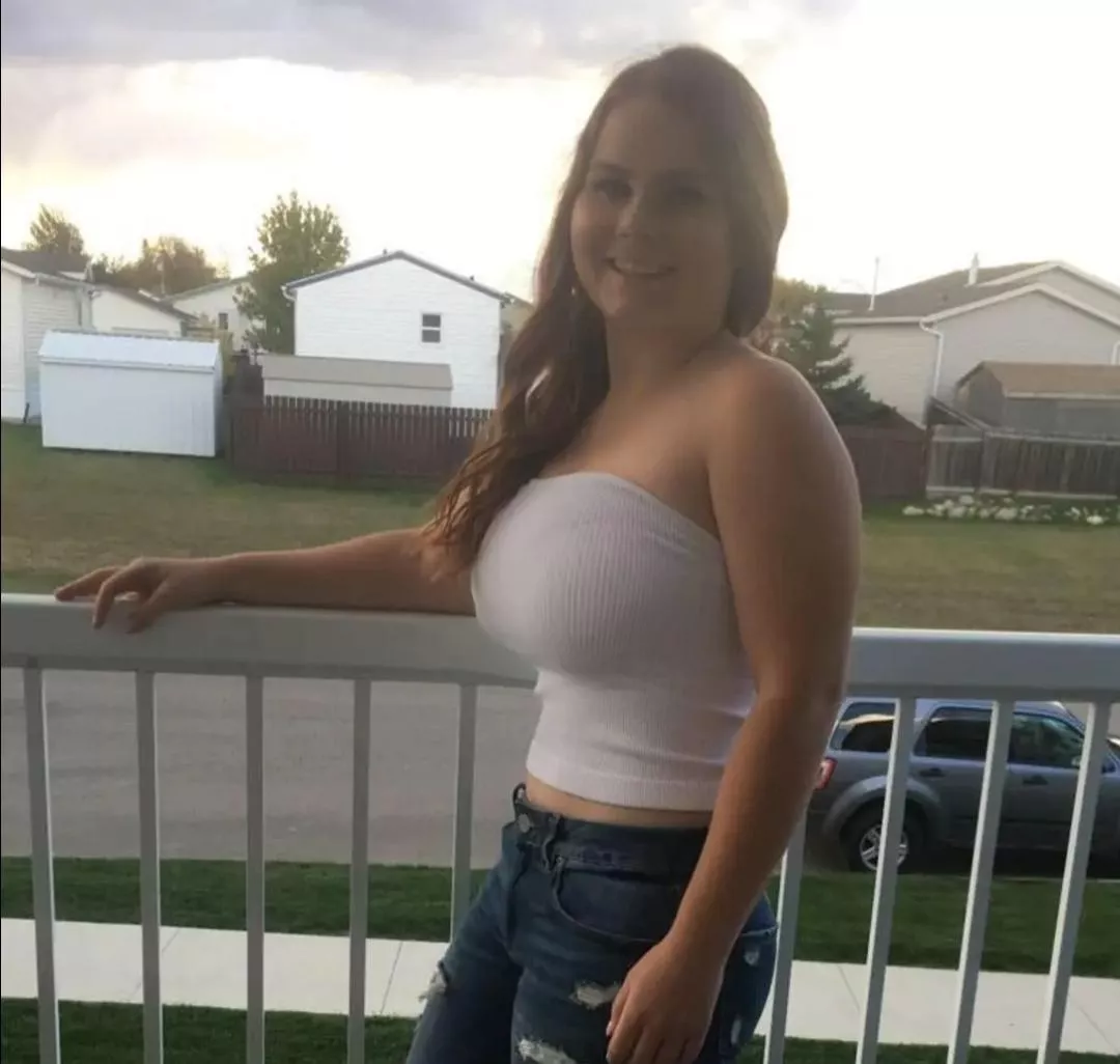 Busty Ginger With A View