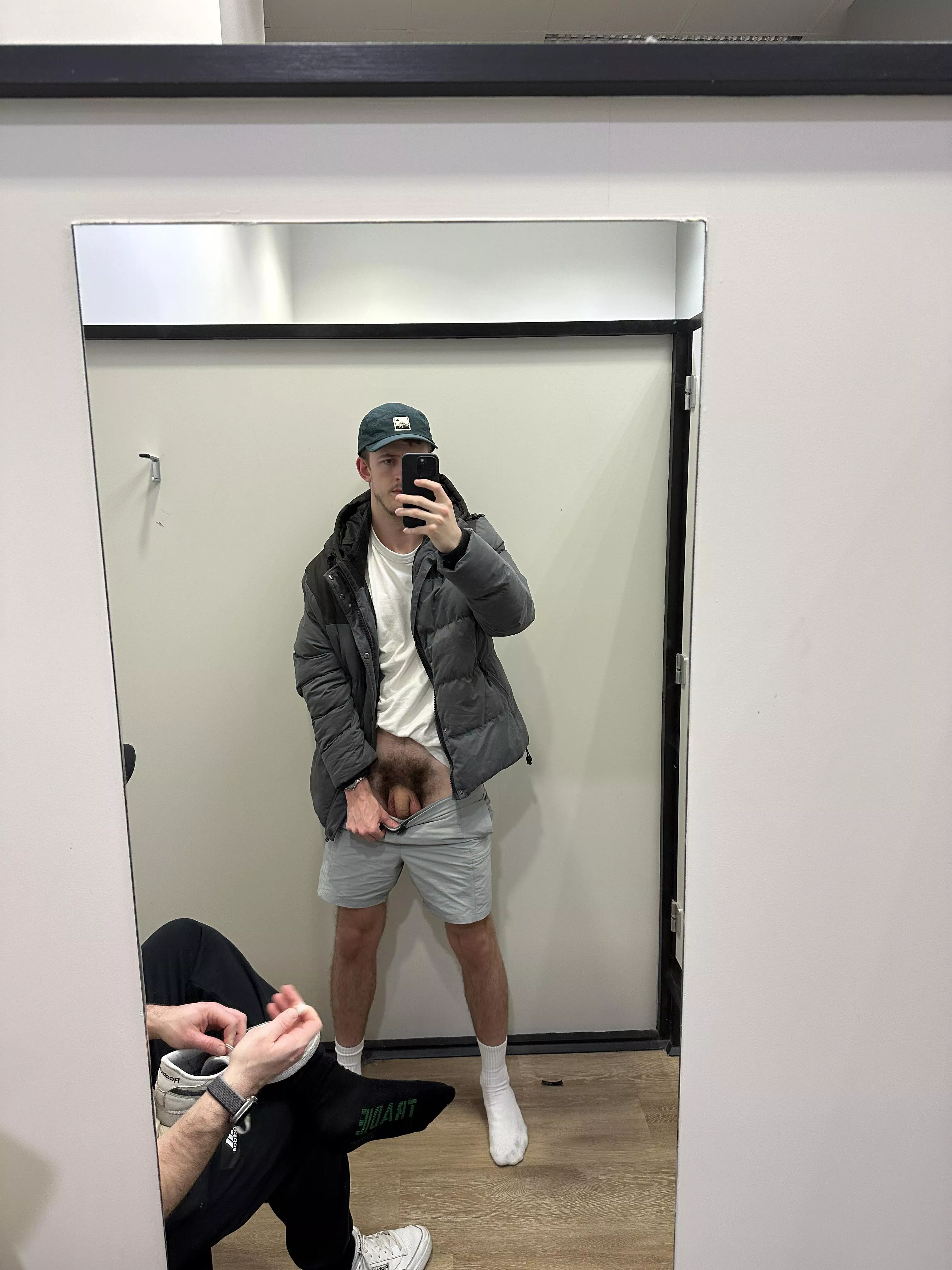 I’m so naughty in public 😈