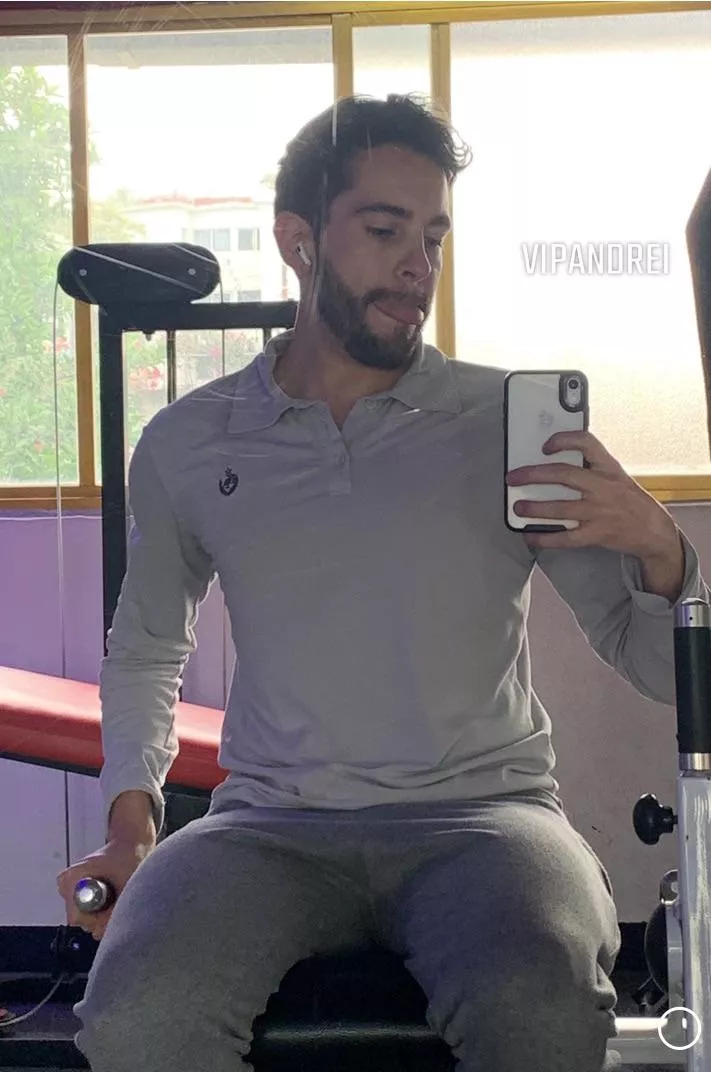 Looking for a gym buddy