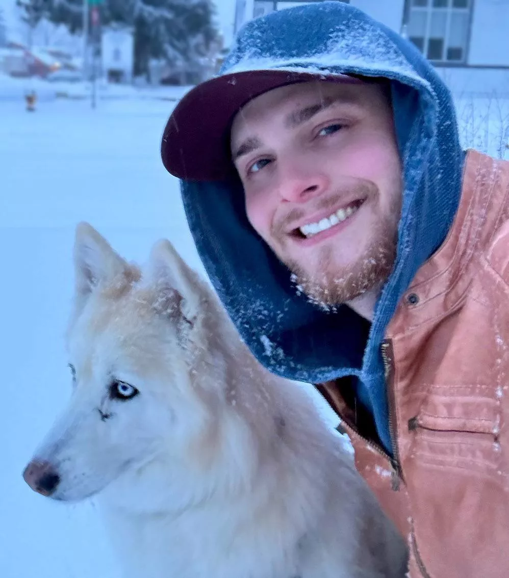 Looking for advice! Small town gay curious to hear others’ success stories