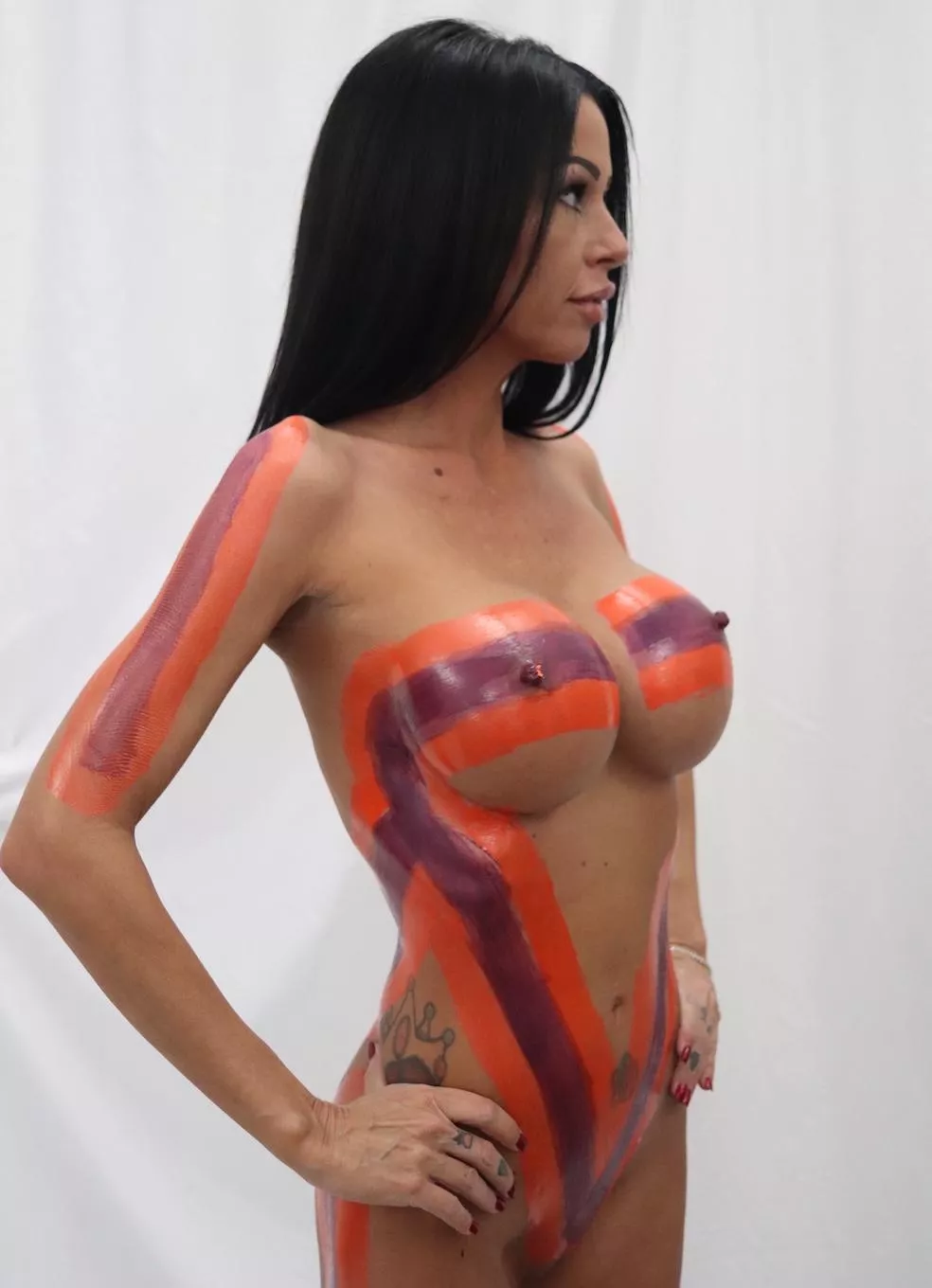 Modeling Mischief with Ash Damico: Where's the Rest of My Paint? LOL