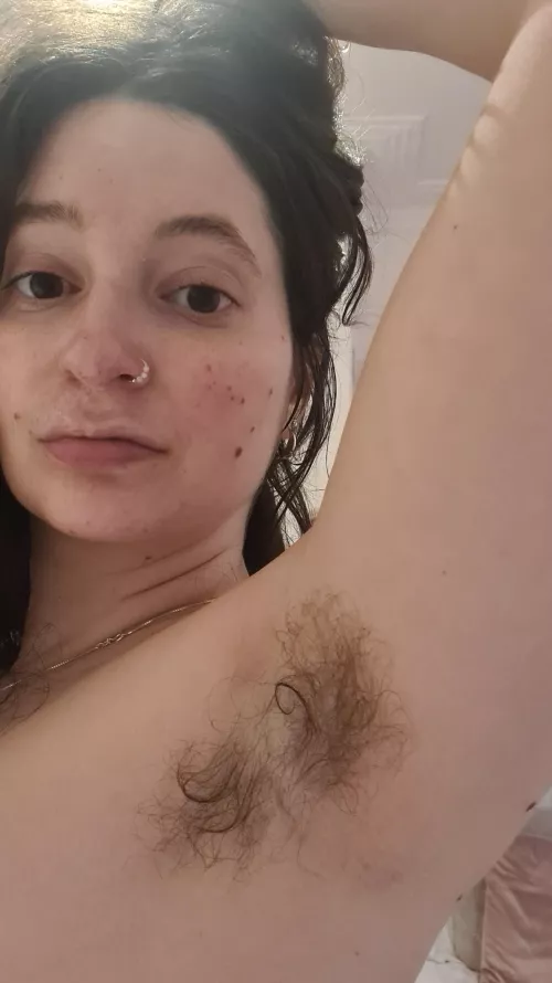 Be a good boy and get your tongue in there