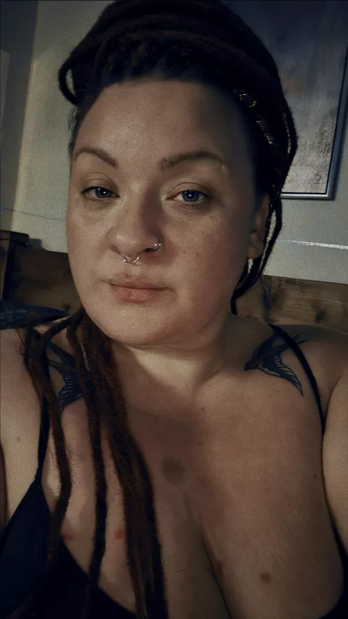 Does anyone have dating tips pls