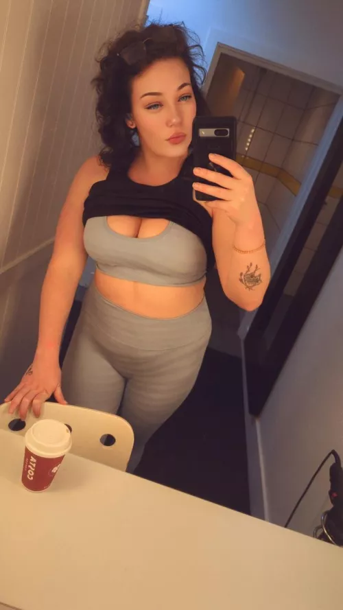 I love this one, think I will get pink or green next. 