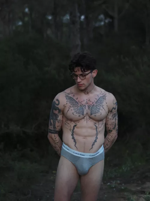 Just a gaymer in the wild 